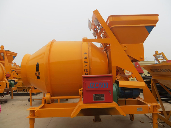 small concrete mixers