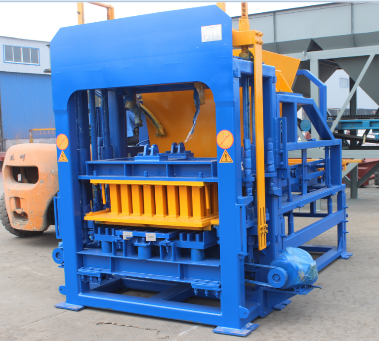 hollow block making machine